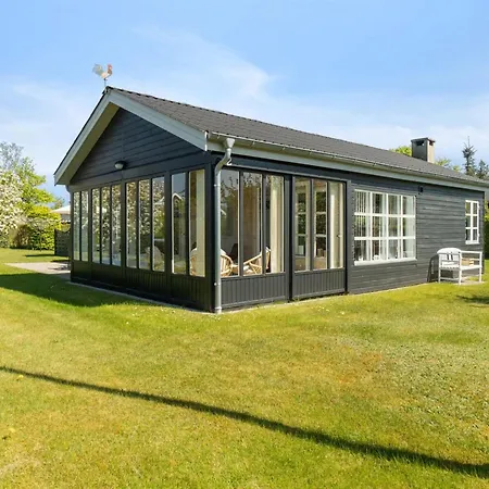 Nantje - 300m From The Sea By Interhome *