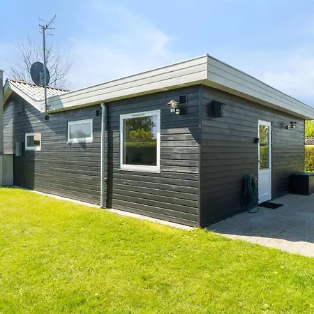 Nantje - 300m From The Sea By Interhome *